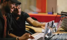 蔡徐坤吃瓜爆料直播间,揭秘娱乐圈幕后真相